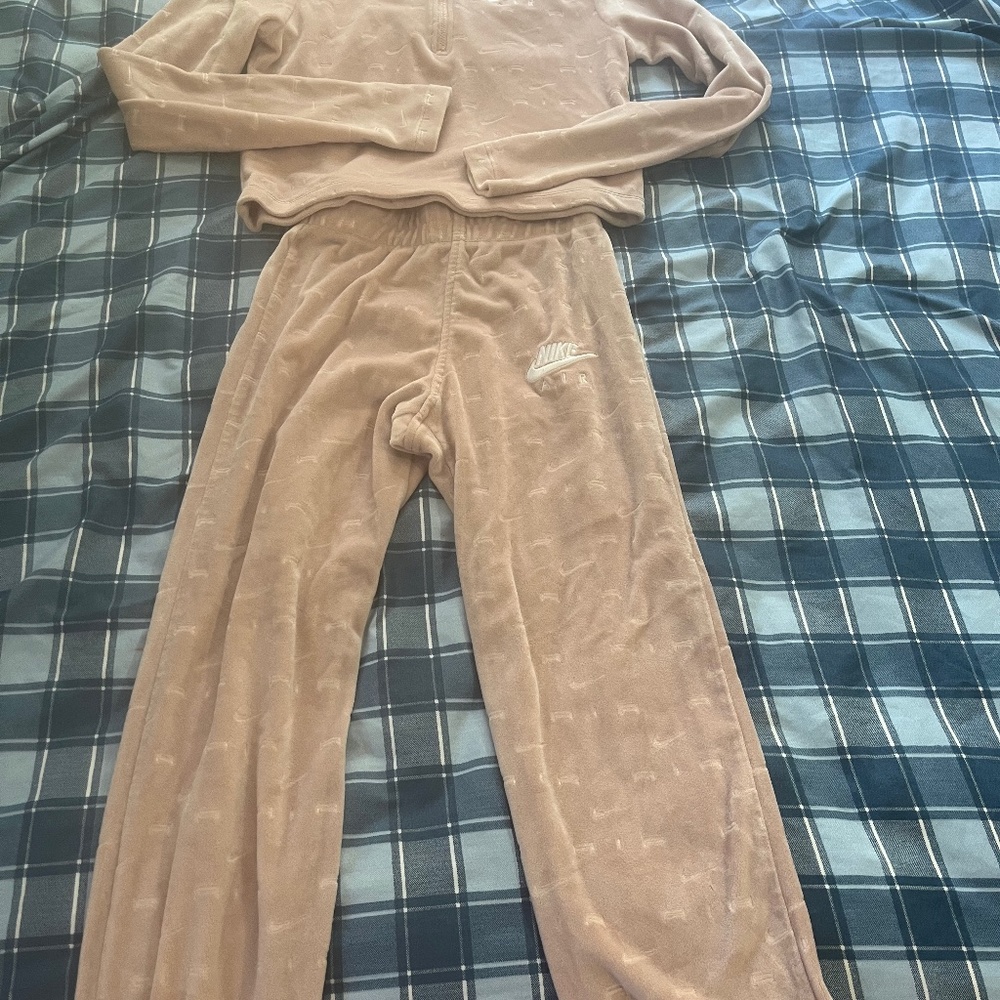Nike set
